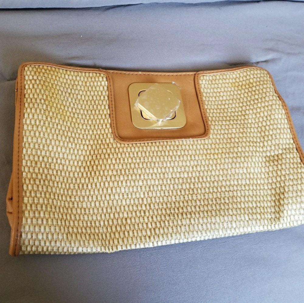 Clutch purse